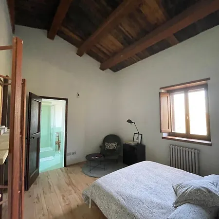 Couette-café La Pomifera