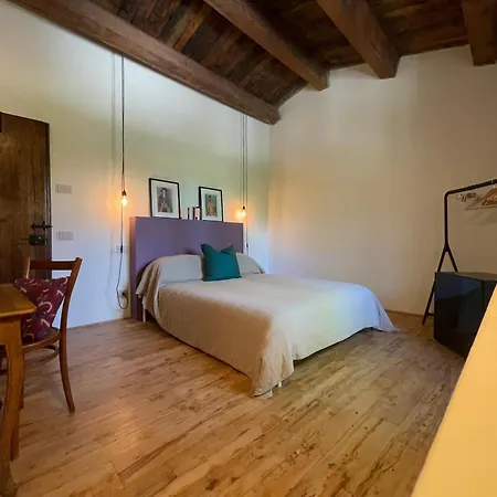 La Pomifera Couette-café 3*